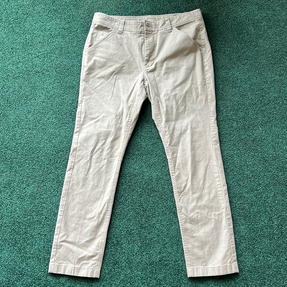 Bonobos Khakis tailored fit 33x30